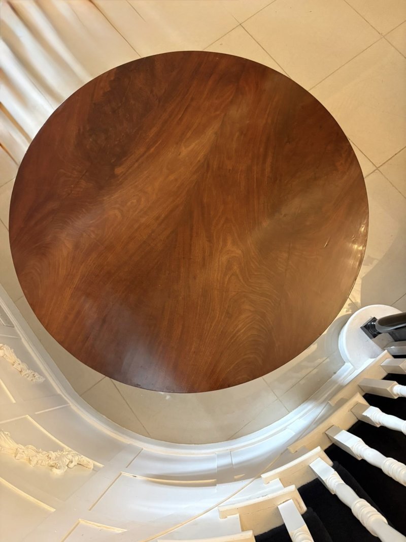 Antique Regency Circular Mahogany Centre / Dining Table on Pedestal Base - Image 7